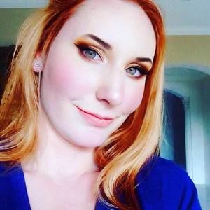 Meet your Posher, Beáta